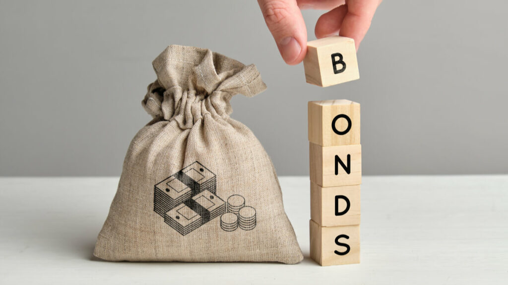 What is the ideal investment time frame for bond investments?